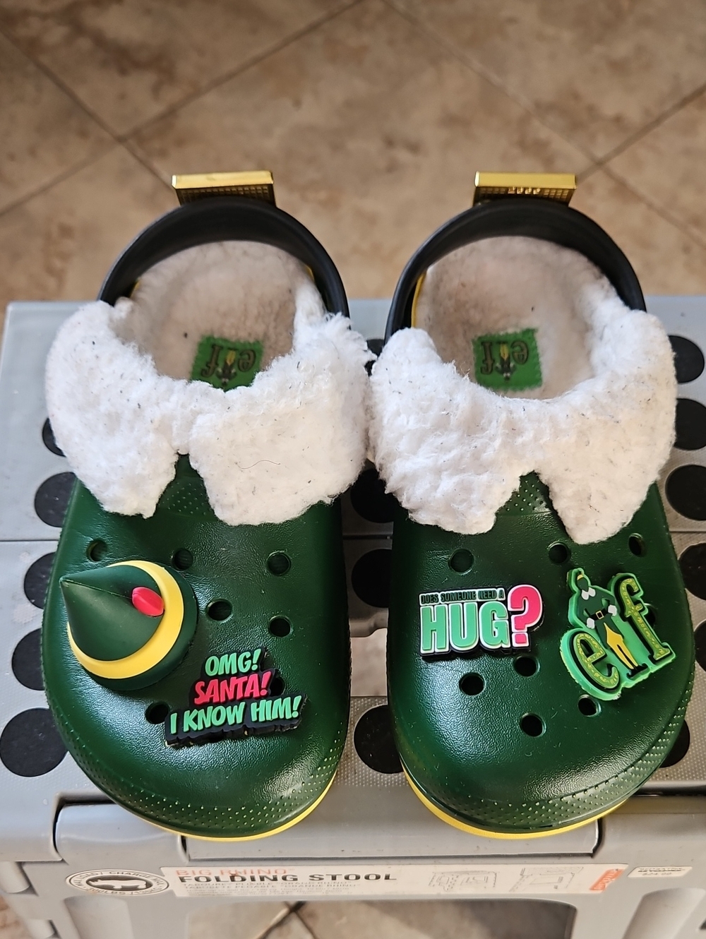 CROCS Kids Green Elf-Themed Fleece-Lined Clogs with Holiday Charms